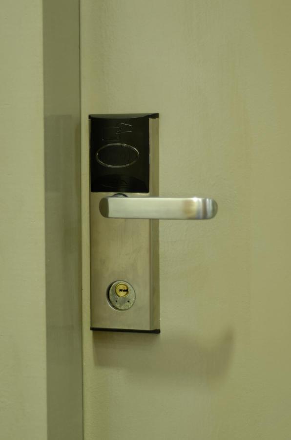 Bulatan Hostel Tanjong Aru Luaran gambar