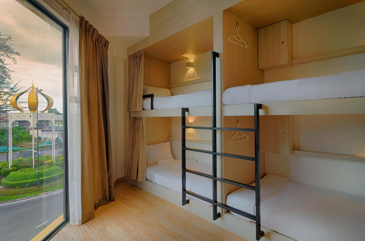 Bulatan Hostel Tanjong Aru Luaran gambar